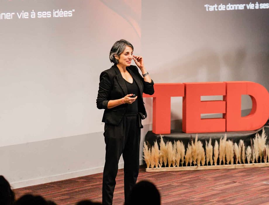 Silvia Garcia, Conférencière Bien-être au travail